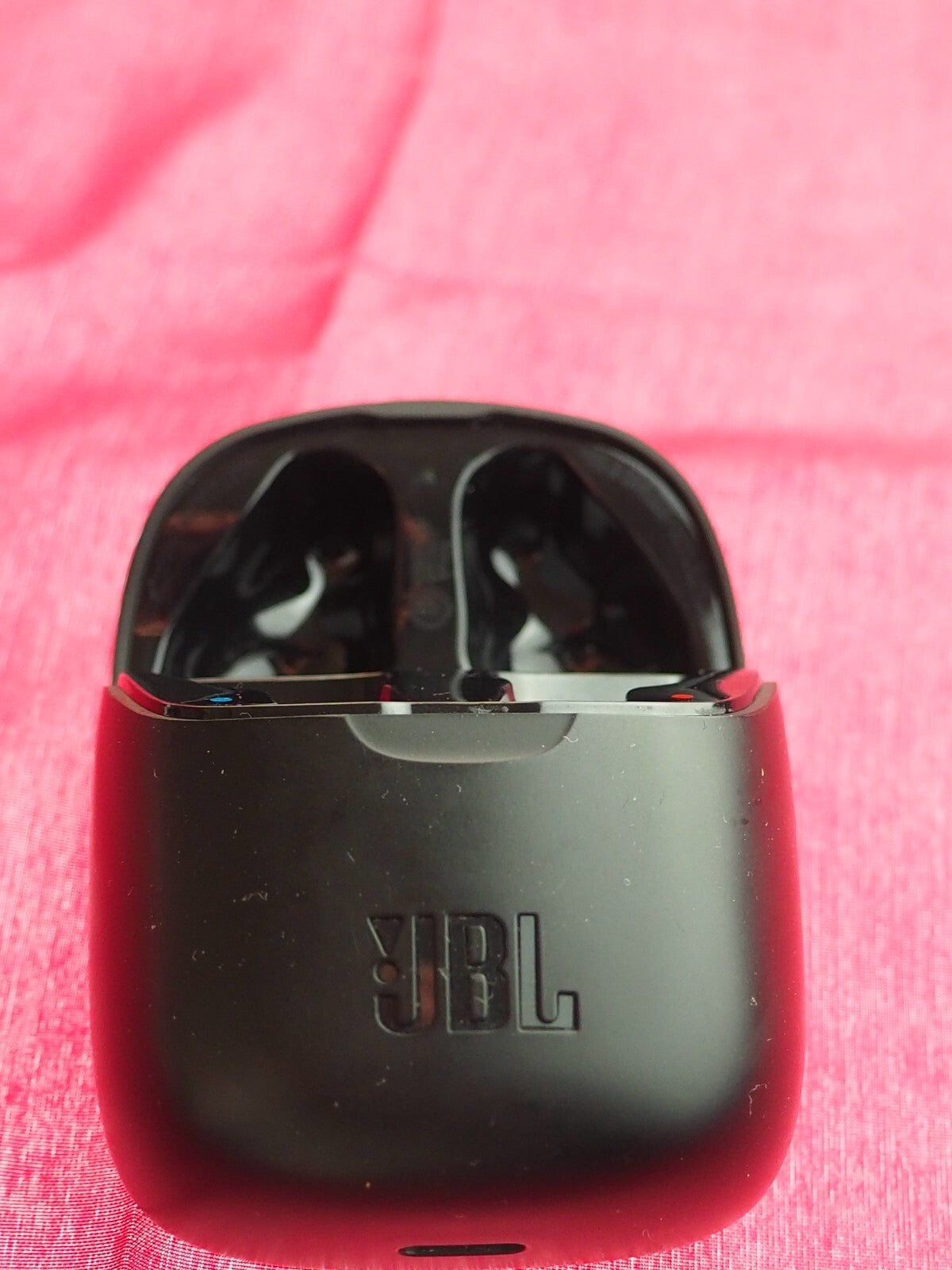 JBL TUNE225 CASE ONLY & WORKING For  Bluetooth  Earbuds