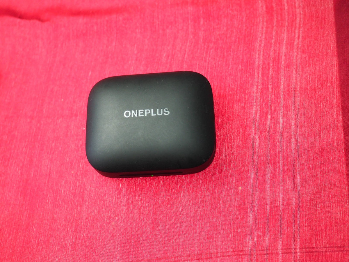 Oneplus Buds Pro Charging Case Only & Working