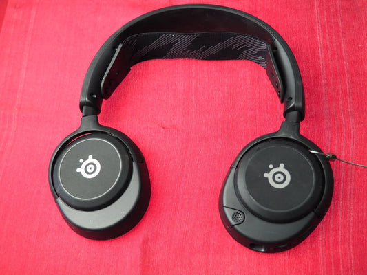 Steelseries Arctis Nova 3 Bluetooth Headset No Earpads