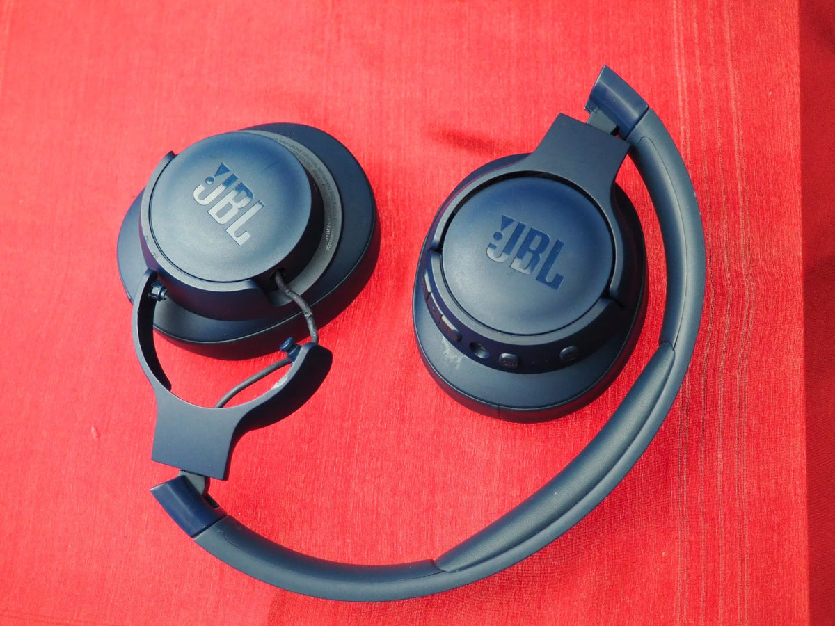 JBL Tune 770 Bluetooth Headphones Working But Snapped