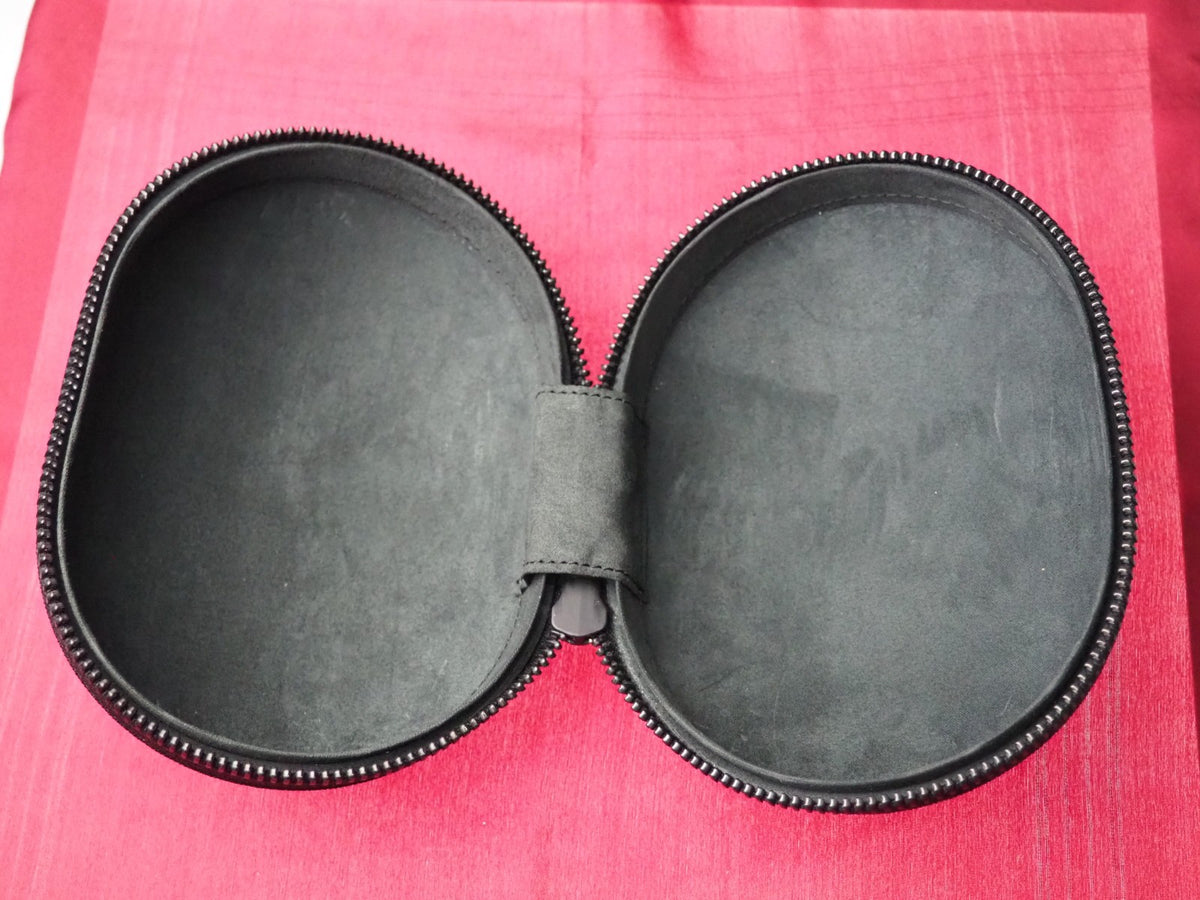 Beats Solo 4 Limited Edition 10 YRS Hard Case only