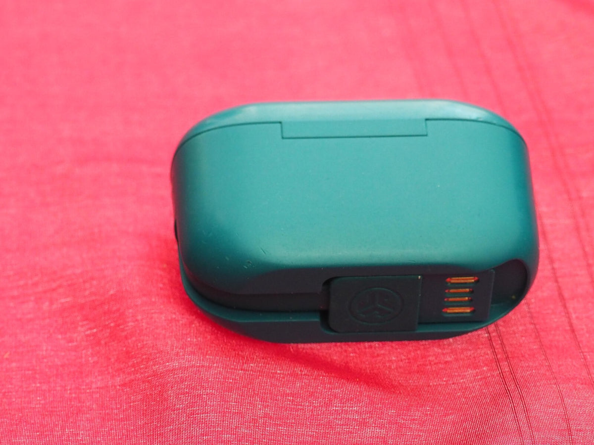 Jlab Go air Pop Green Earbud Case Only & Working