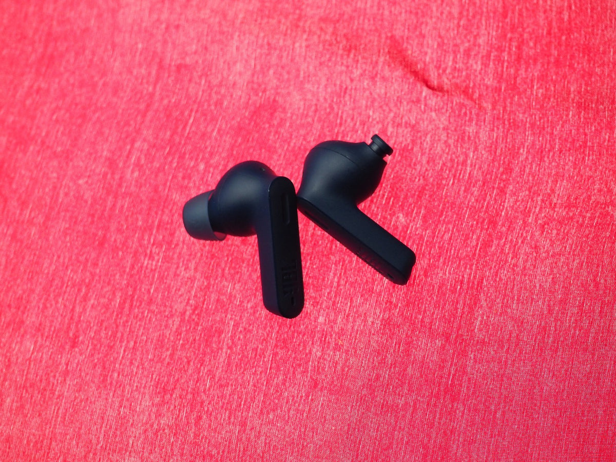 JBL Tune Beam (new model) Left & Right Bluetooth Earbuds Only & Working