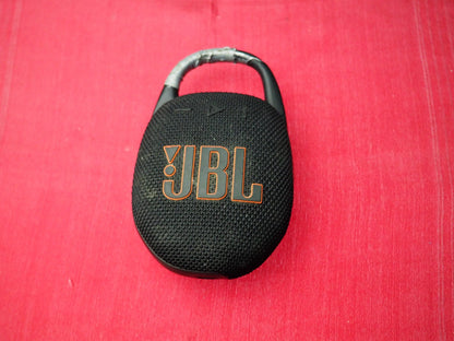 JBL Clip 5 Bluetooth Wireless Speaker & Working