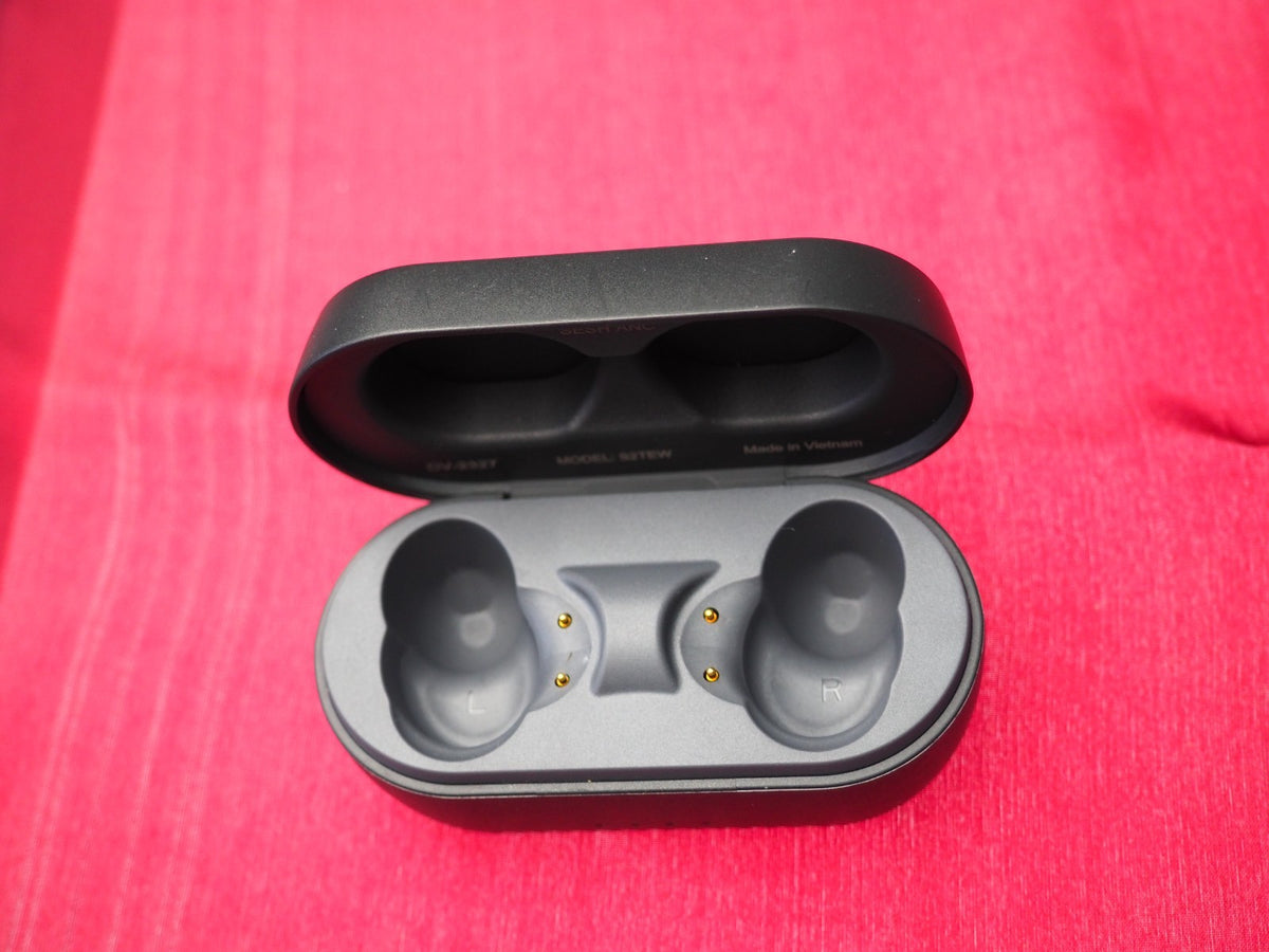 Skullcandy Sesh ANC Charging Case Only & Working qq