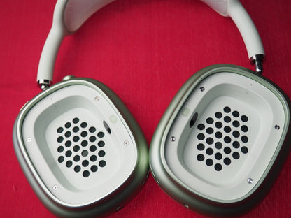 Genuine Apple Max A2096 Bluetooth Headphones Not Working No Power