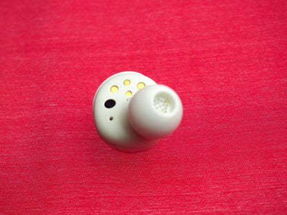 Sennheiser Momentum 4 Left Bluetooth earbud Only & No Sound