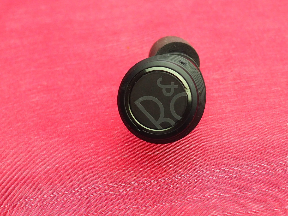 Bang & Olufsen Beoplay E8 Sport Right Bud Only & Working