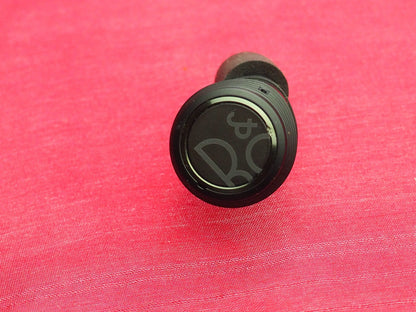 Bang & Olufsen Beoplay E8 Sport Right Bud Only & Working