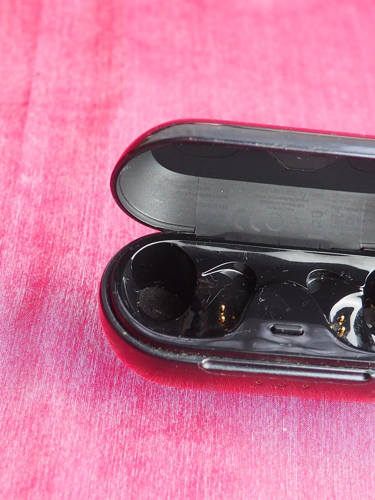Soundcore Liberty Neo Case  Only & Working