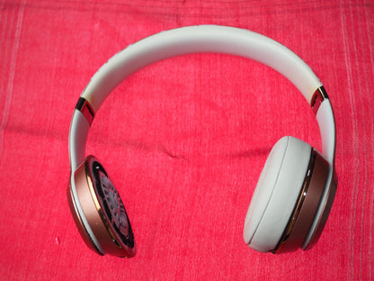 Beats Solo 3 Bluetooth Headphones & NOT Working