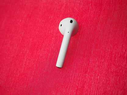 Apple Airpods Left (A2031) Bluetooth Earbud Only & Working