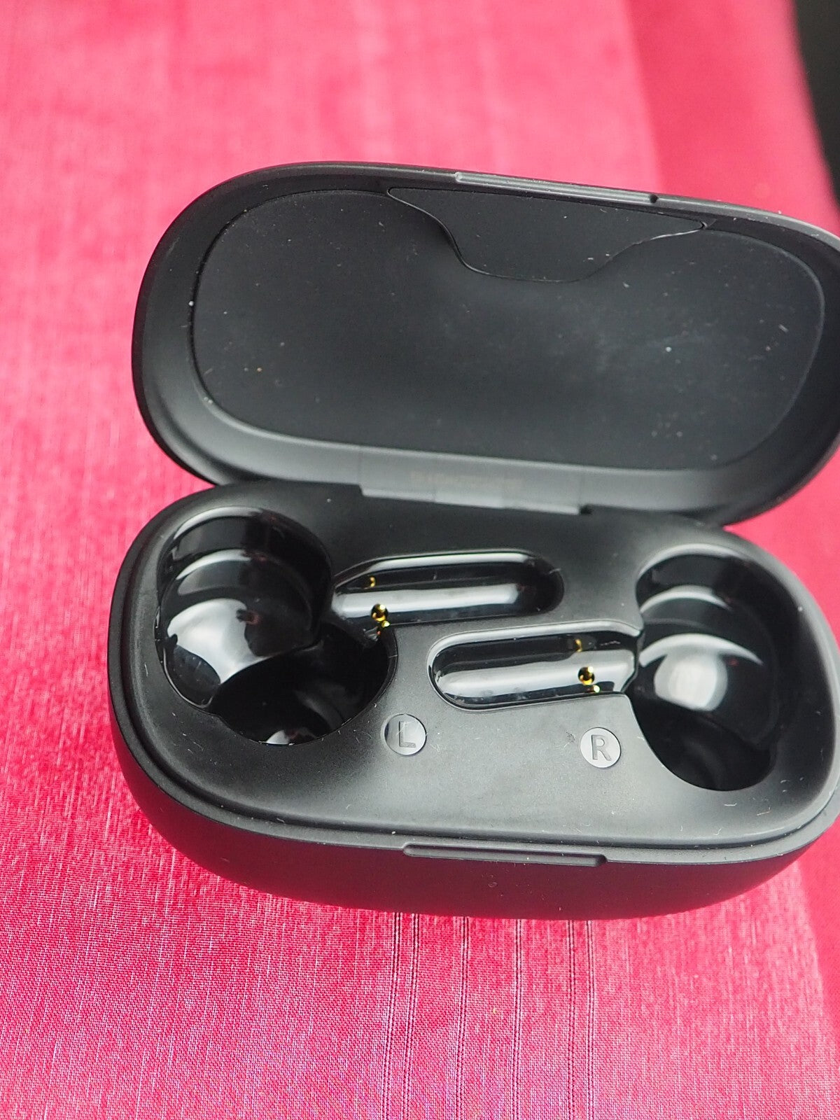 Soundcore Life P2 Case Only & Working