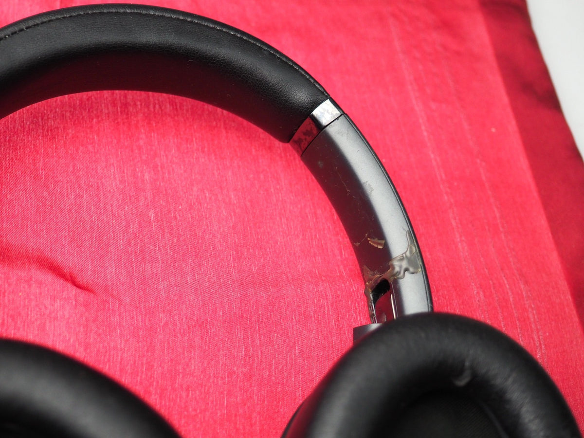 JBL Tour One M2 Bluetooth Headphones