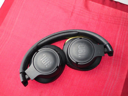 JBL Tune 770 Bluetooth Headphones Needs new Earpads