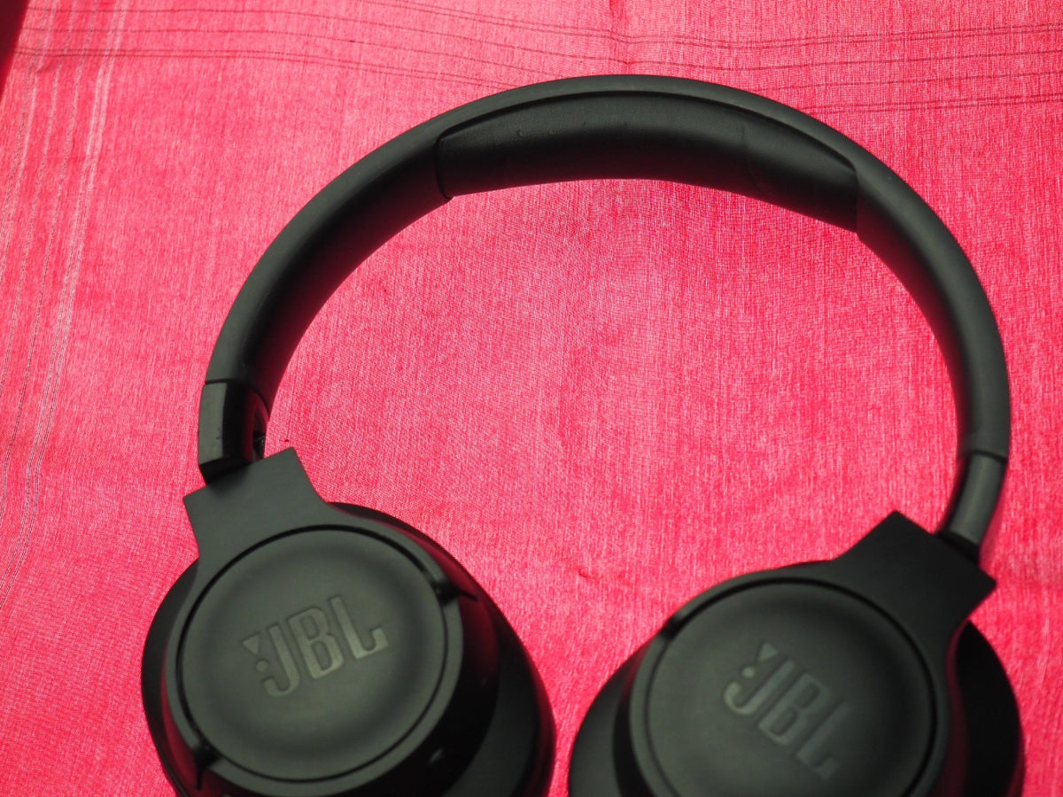 JBL Tune 700 Bluetooth Headphones One Side No Sound