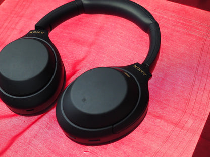 Sony WH-1000XM4 Bluetooth Headphones & Not Working
