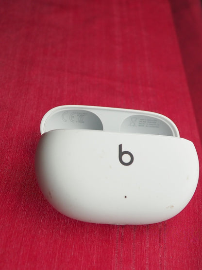 Beats Studio Buds A2514Case Only & Working