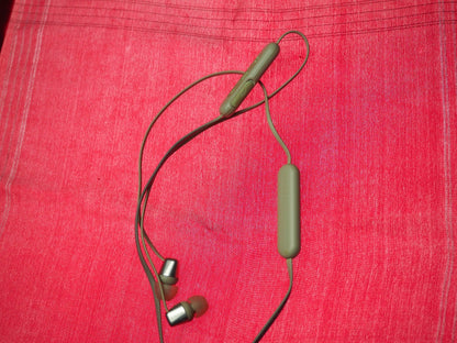 Sony WI-C310 Cream Bluetooth Earbuds