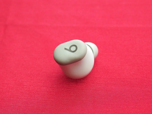 Beats Solo Buds Right Bluetooth earbud Only & Working
