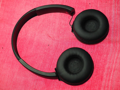 Sony CH510 Bluetooth Headphones & Fully Working But Snapped
