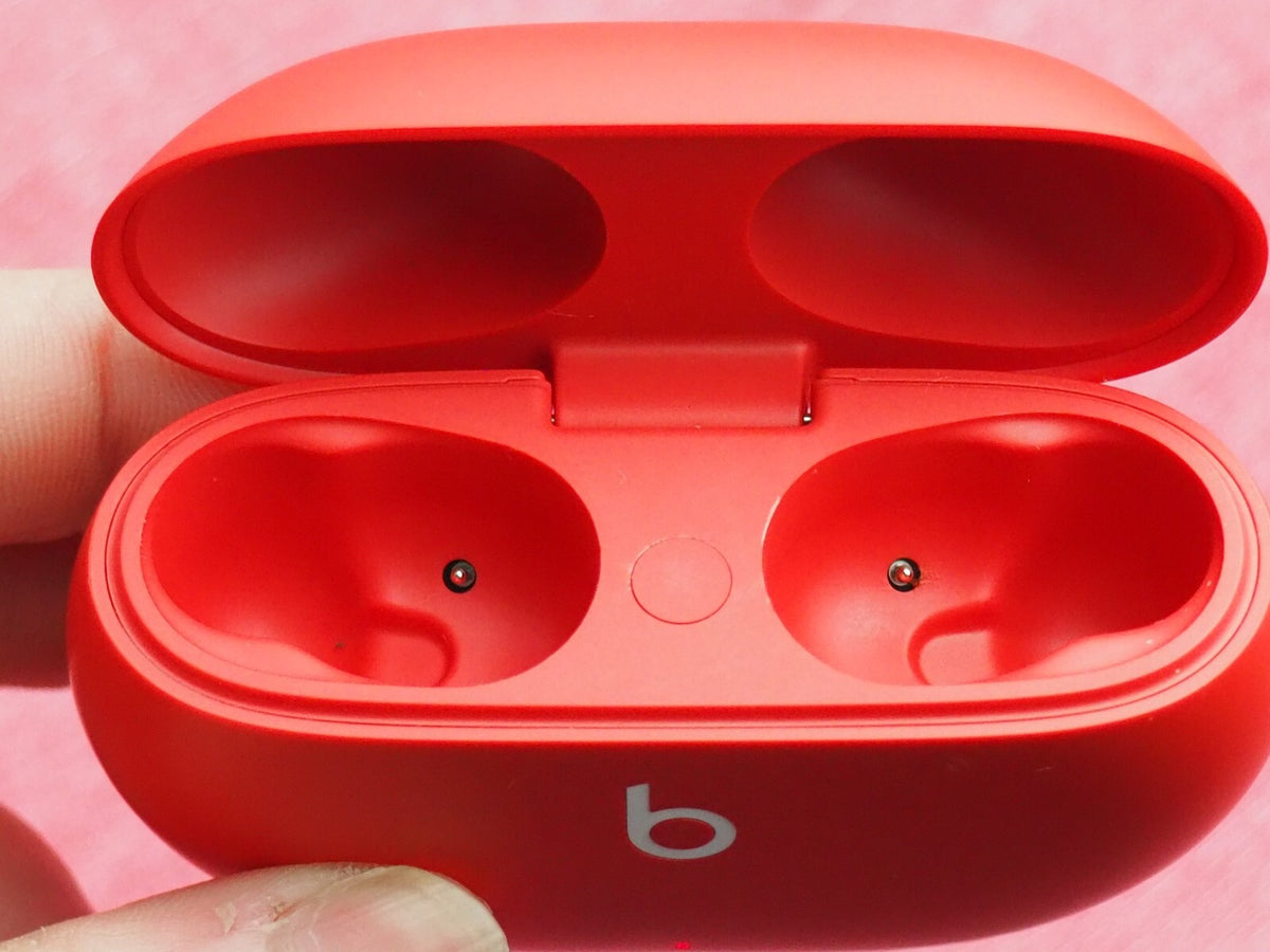 Beats Studio Buds A2514 Case Only & Working
