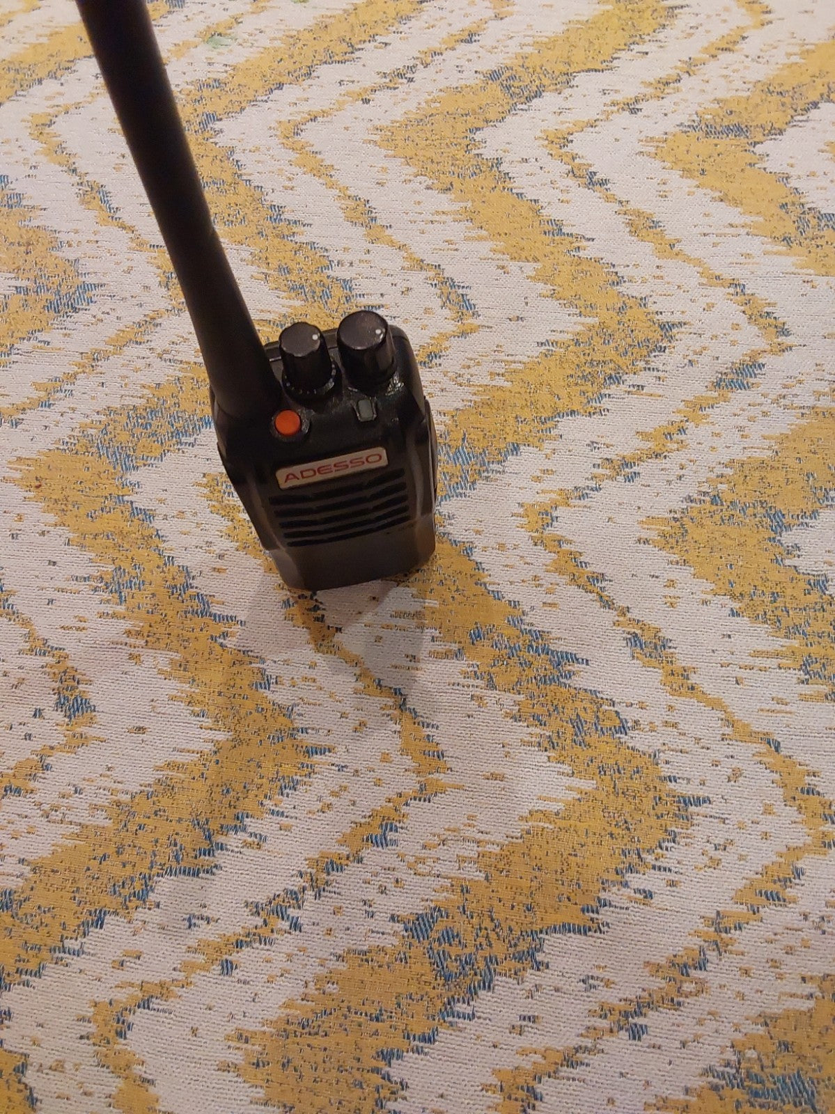 Adesso TP-3200 Analogue Walkie Talkie Working (No Charger)