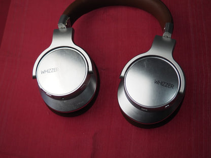 Whizzer W1S Vintage Style Bluetooth Headphones
