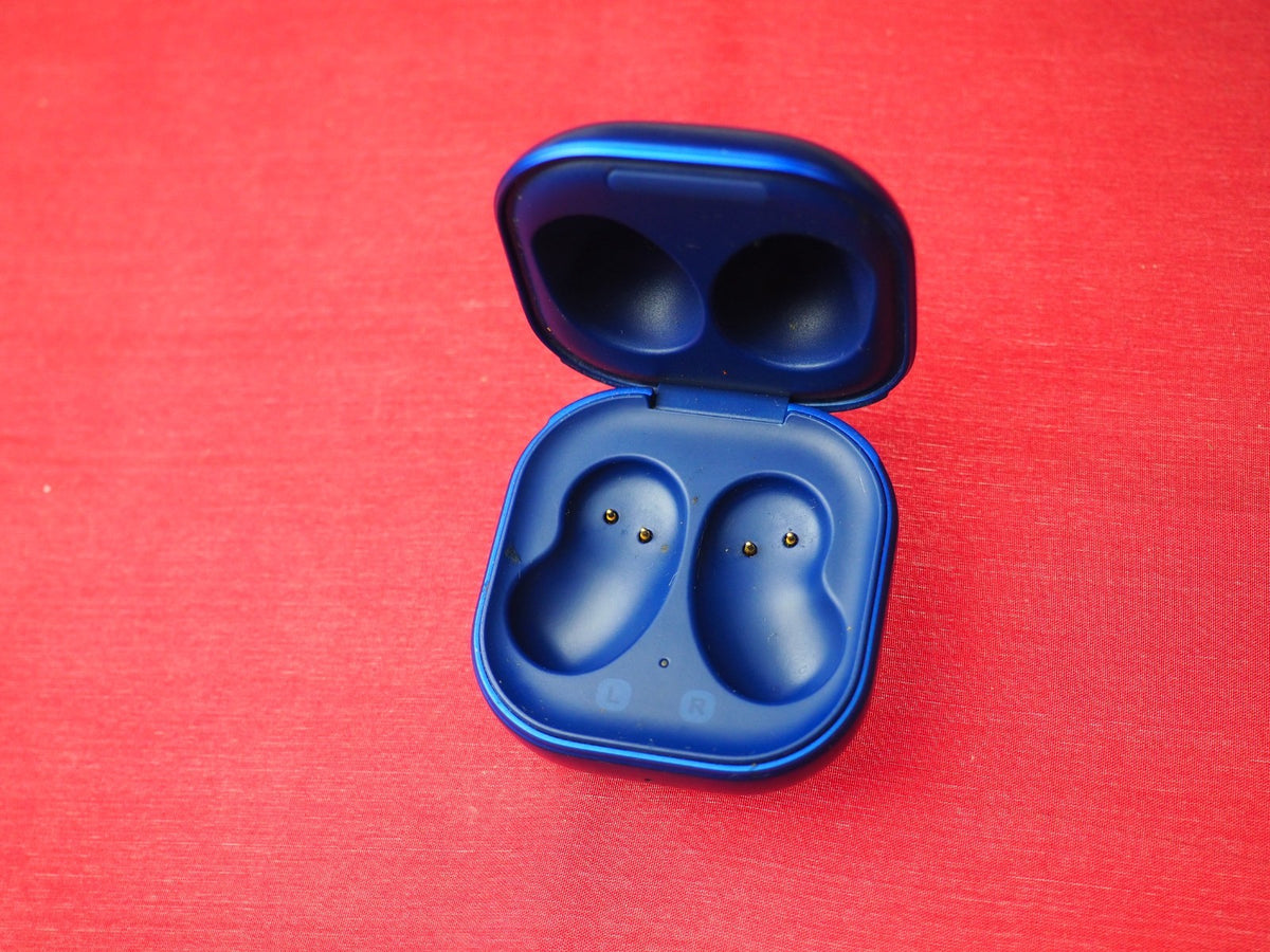 Samsung Galaxy Buds Live Case only & Working
