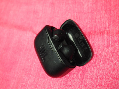 JBL Tune 235 Case Only & Working