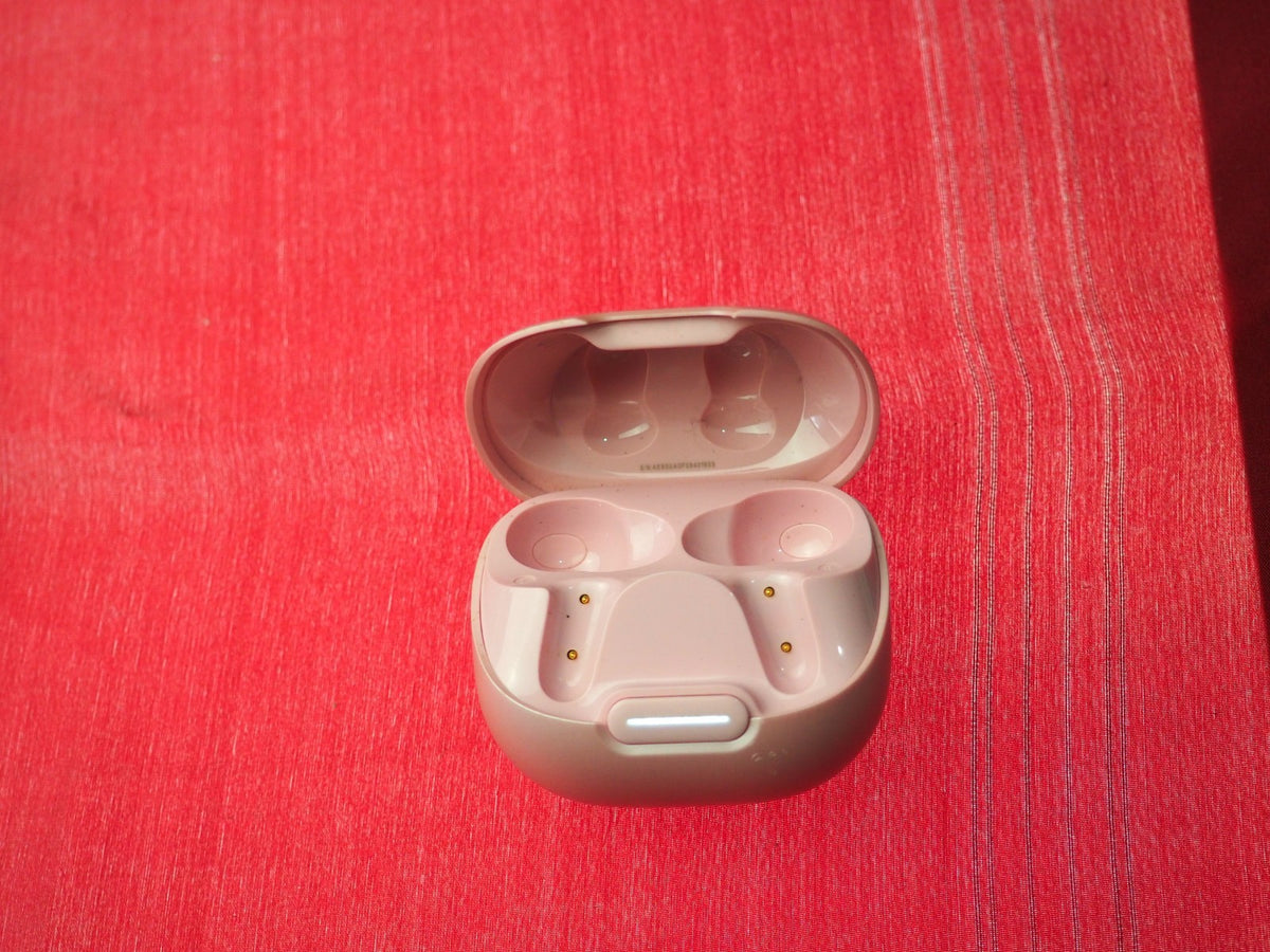 Soundcore liberty 4NC Case Only & Working