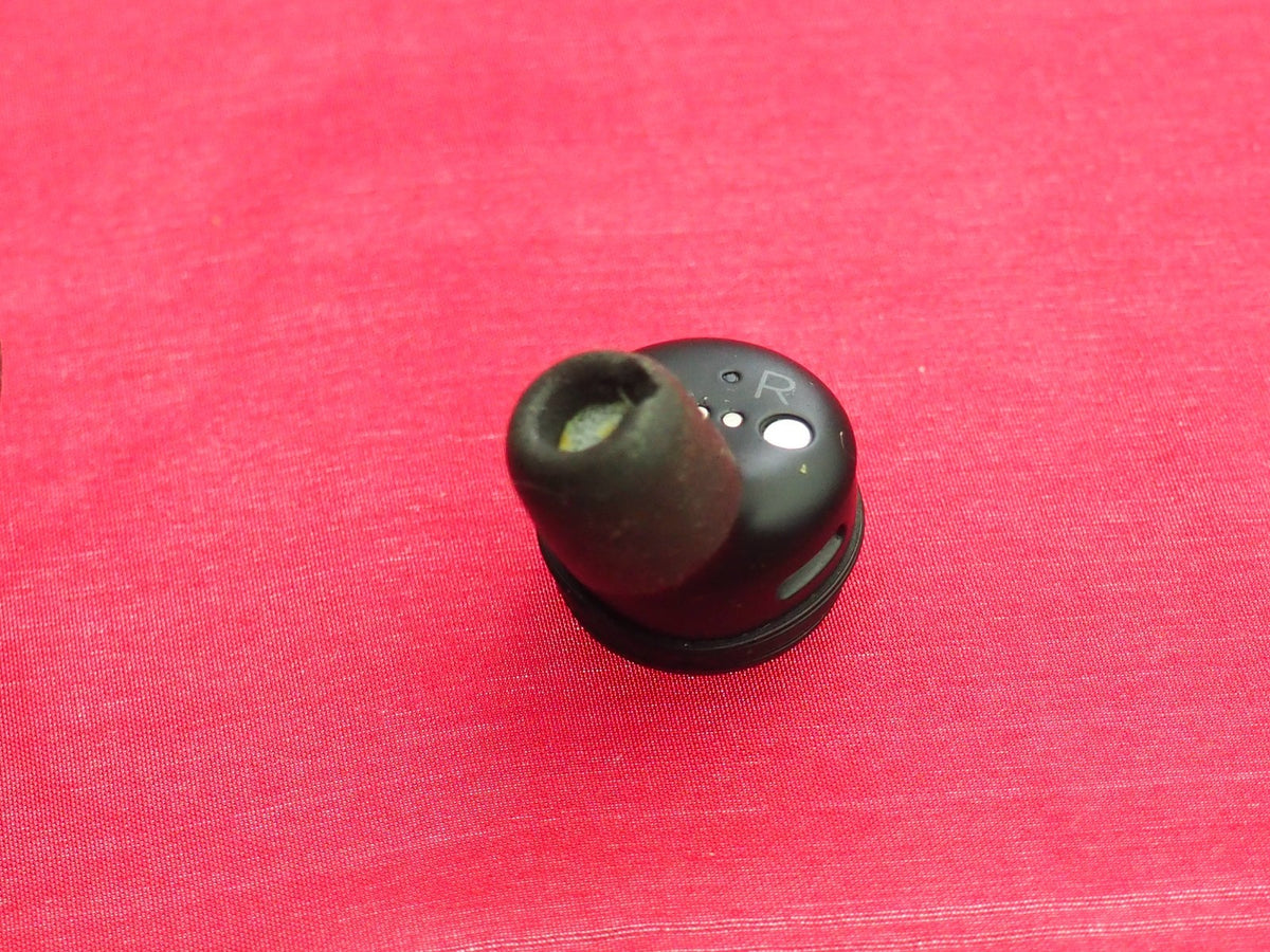 Bang & Olufsen Beoplay E8 Sport Right Bud Only & Working