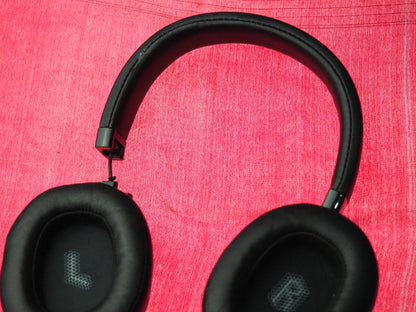JBL E500 Bluetooth Headphones & Fully Working But Snapped