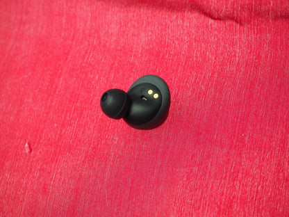 Motorola Verve Buds 200 Right Bluetooth Earbud Only & Working
