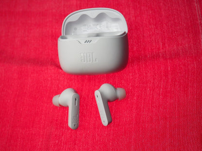 JBL Tune Beam Bluetooth Earbuds Only & Working