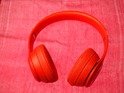 Beats Solo 3 Bluetooth Headphones & Working