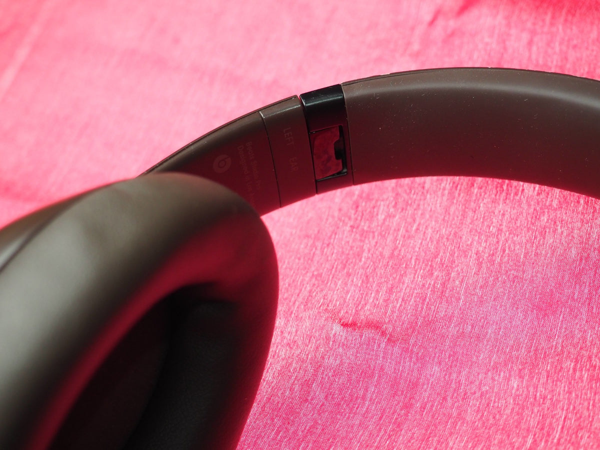 Beats Studio Pro Brown Bluetooth Headphones & NOT Working
