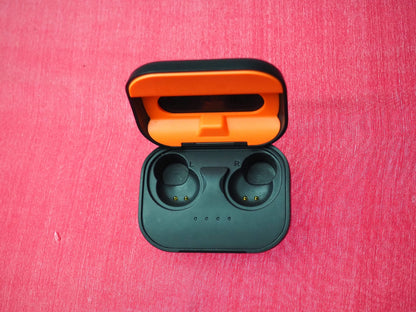 Skullcandy Grind Fuel Case Only & Working