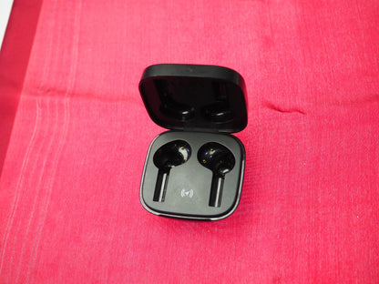 Belkin Soundform Freedom Charging Case Only & Working