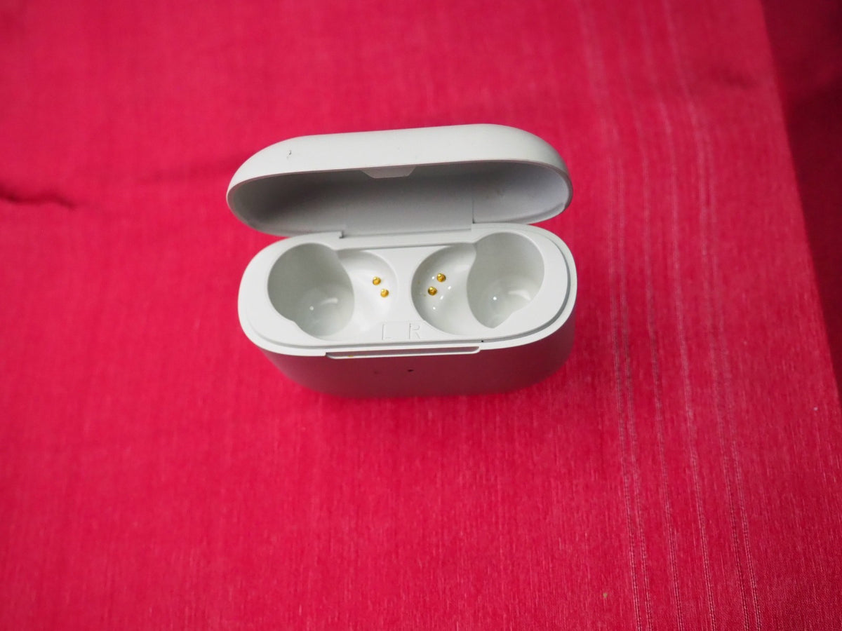 Jlab Go Air Pop USB C Charging Case Only & Working