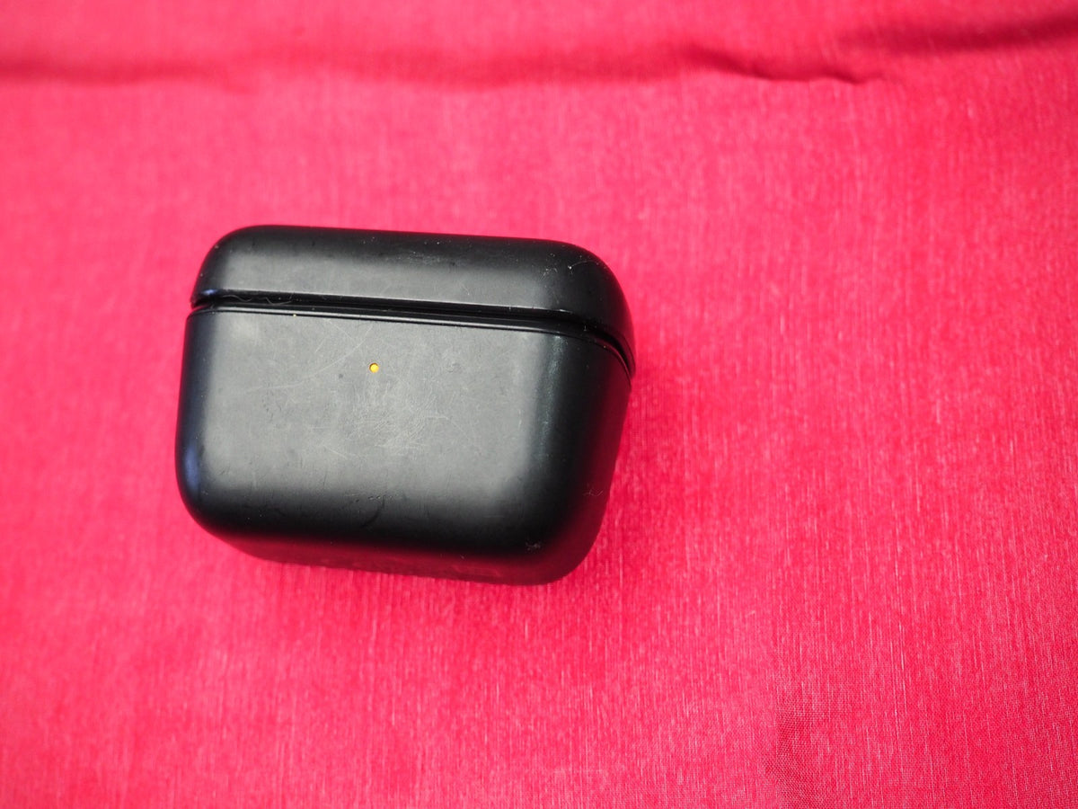 Sennheiser CX Sport True Wireless (model CX200TW1) Charging Case Only & Working