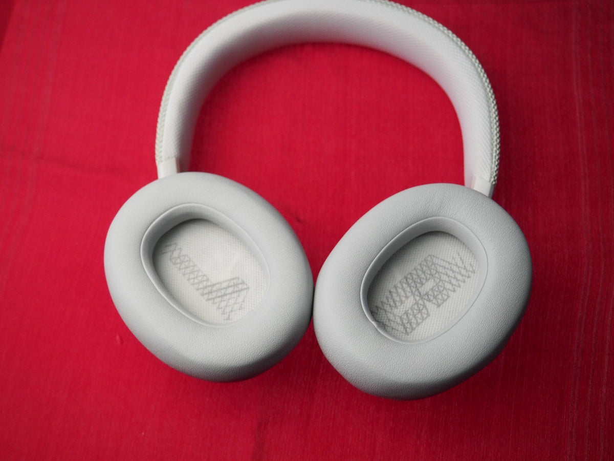 JBL Live 650 NC Bluetooth Headphones