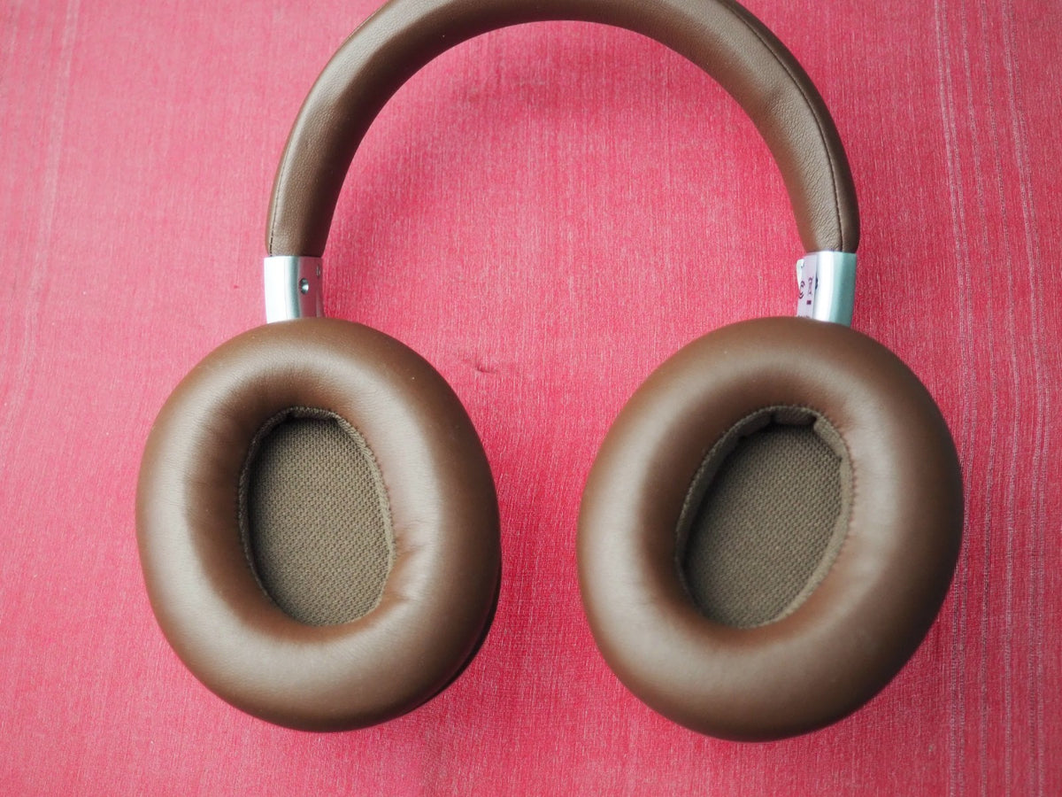 Whizzer W1S Vintage Style Bluetooth Headphones