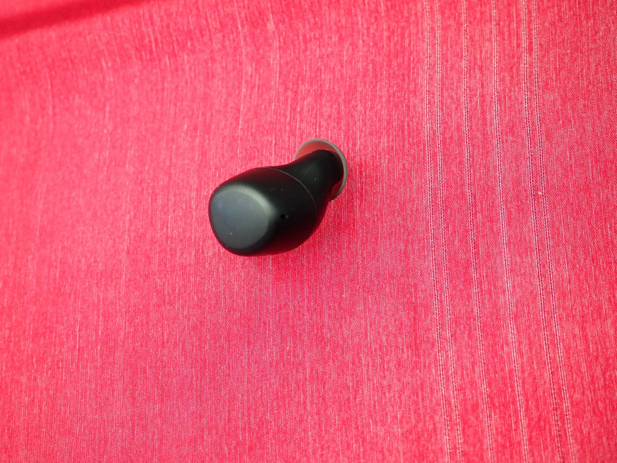 Tozo A1 Right Bluetooth Earbud Only & Working