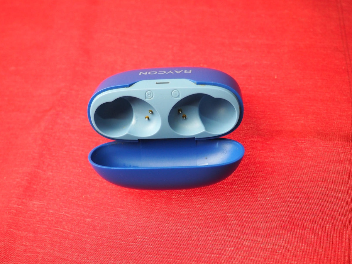 Raycon Everyday Buds Case only & Working