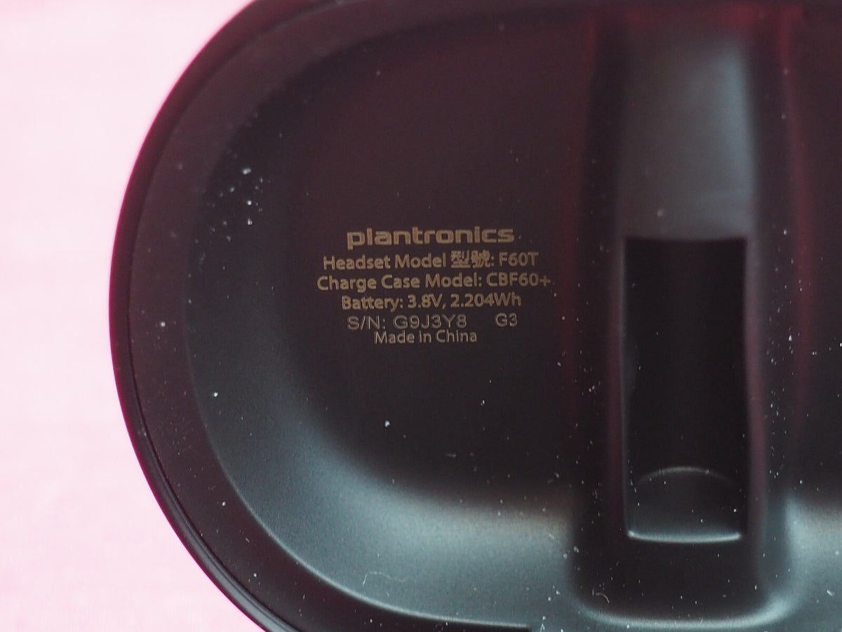 Plantronics Poly Voyager F60T  Earbud Case Only & Working Smashed