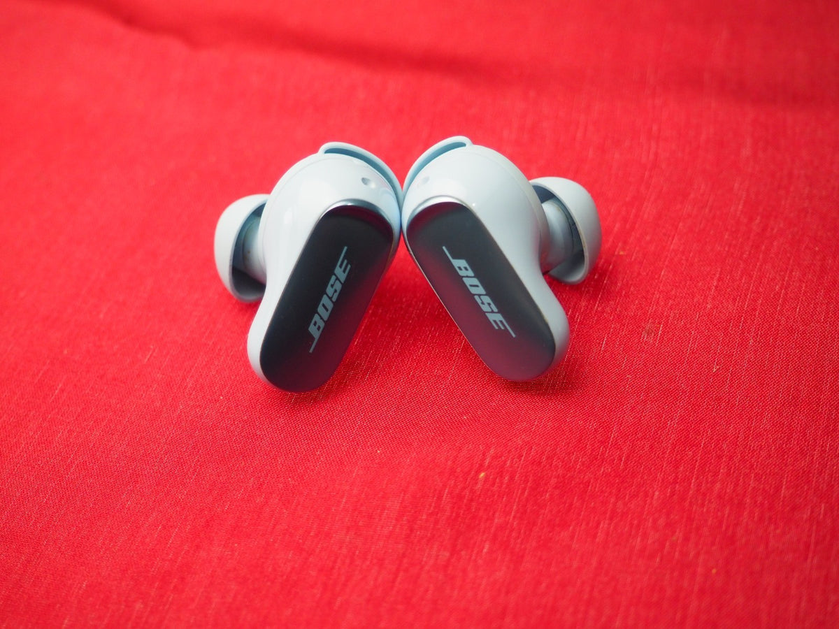 Bose Quietcomfort Ultra Blue Left Right Earbud Only & Working