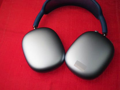 Genuine Apple Max A2096 Bluetooth Headphones Not Working No Power