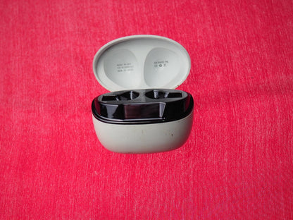 Q13 Bluetooth Earbud Case Only & Working
