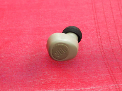 JBL Wave 100 Right Bluetooth Earbud Only & Working